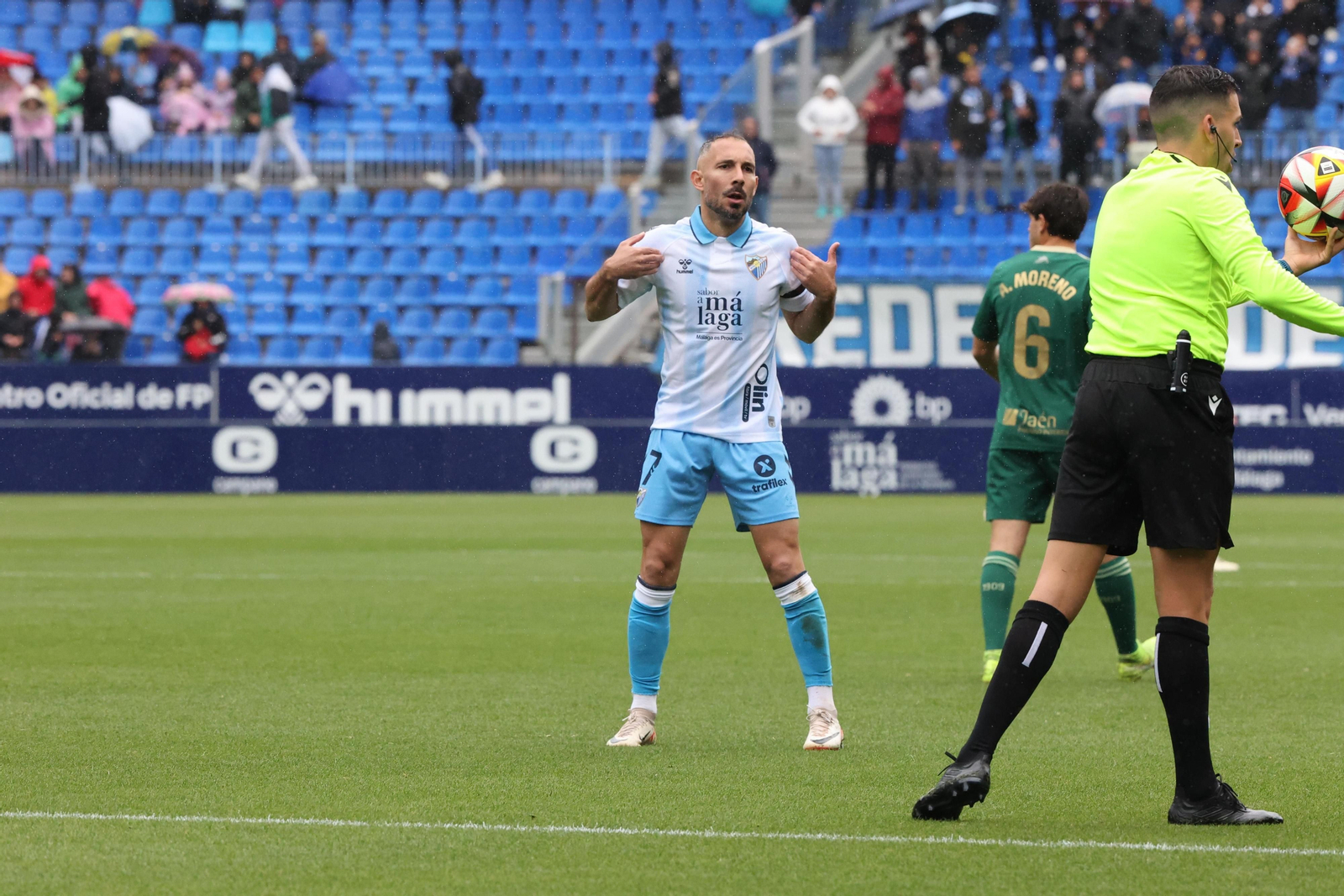 El Málaga CF-Linares Deportivo, en fotos El Málaga CF-Linares Deportivo, en fotos