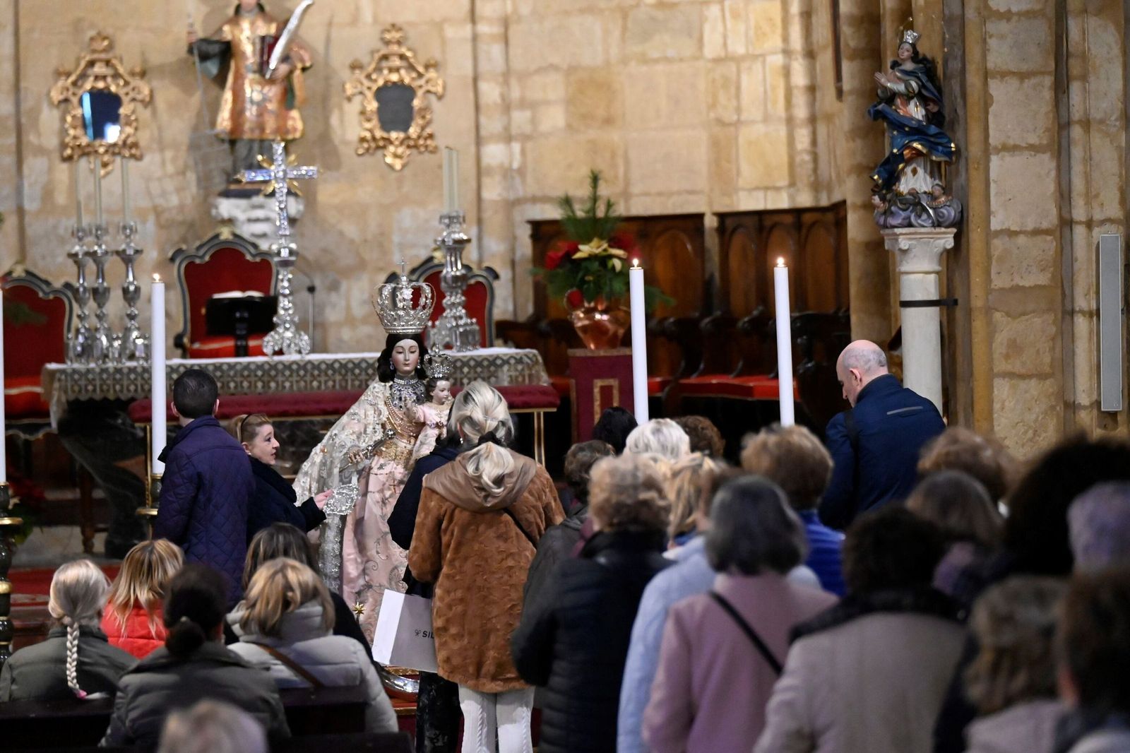 Martes y 13 en Córdoba y la visita a la Virgen de los Remedios en San Lorenzo