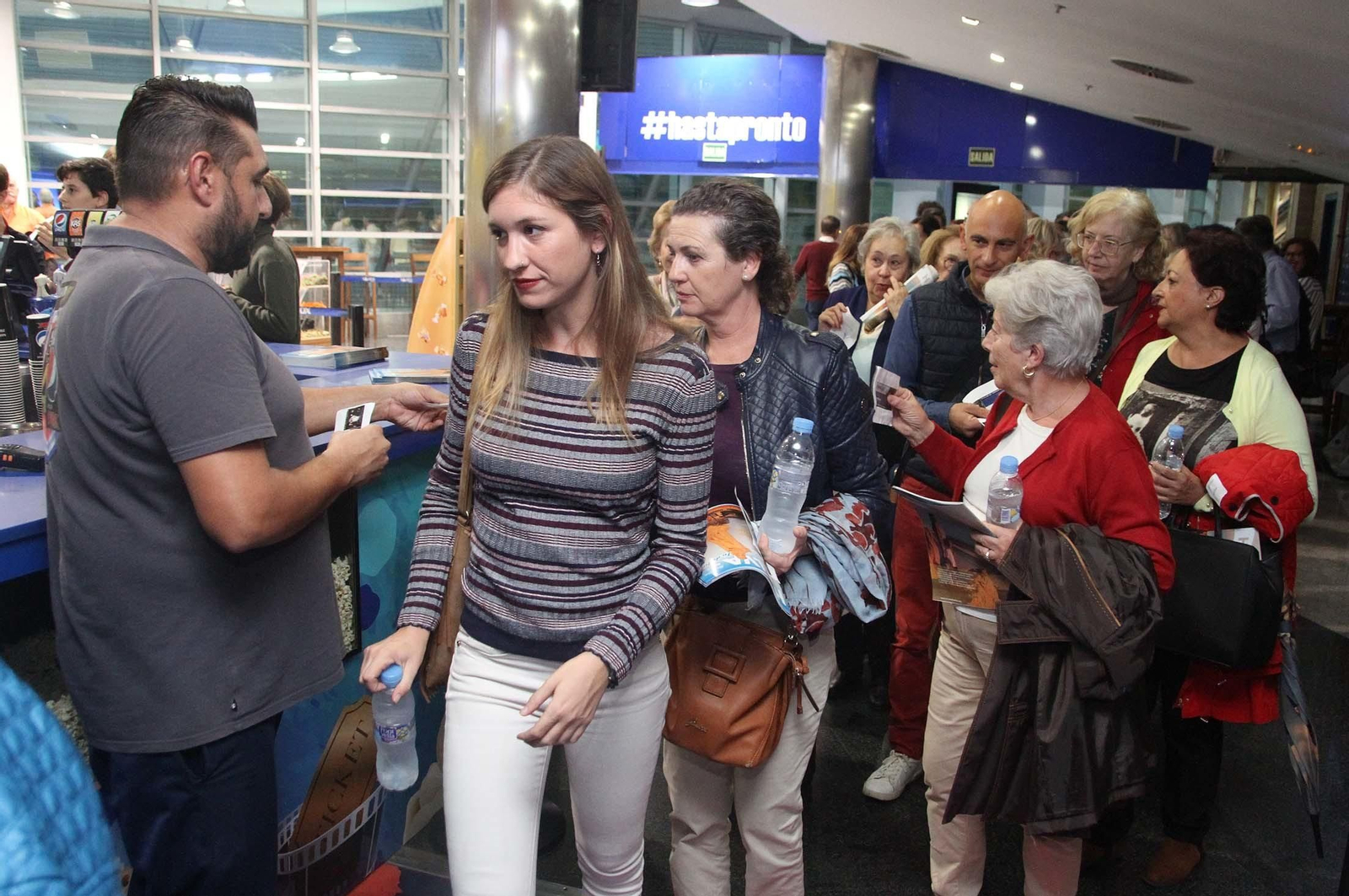 Imágenes de la proyección de la película Bernarda en CineBox Aqualon
