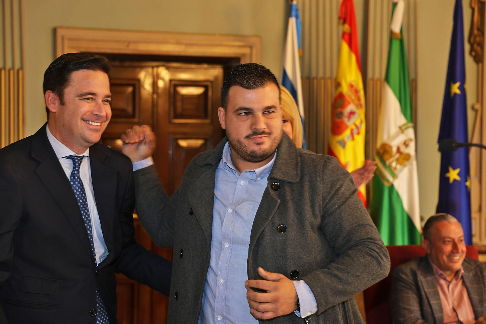 Sus Majestades Los Reyes Magos son coronados en el Ayuntamiento de Huelva