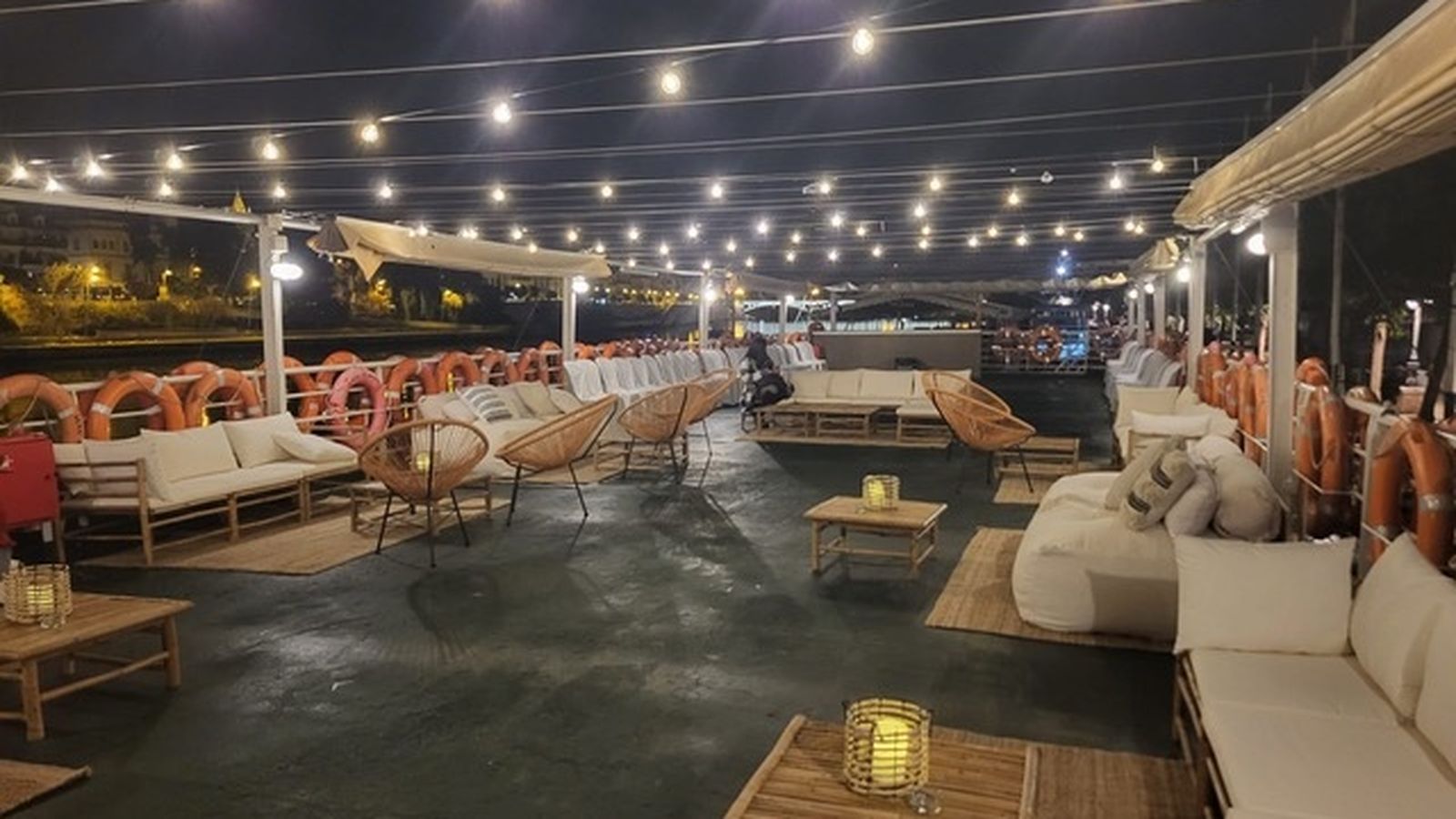 El objetivo es reconocer el compromiso, la dedicación y la amabilidad de los agentes a pie de calle que lo hacen posible.