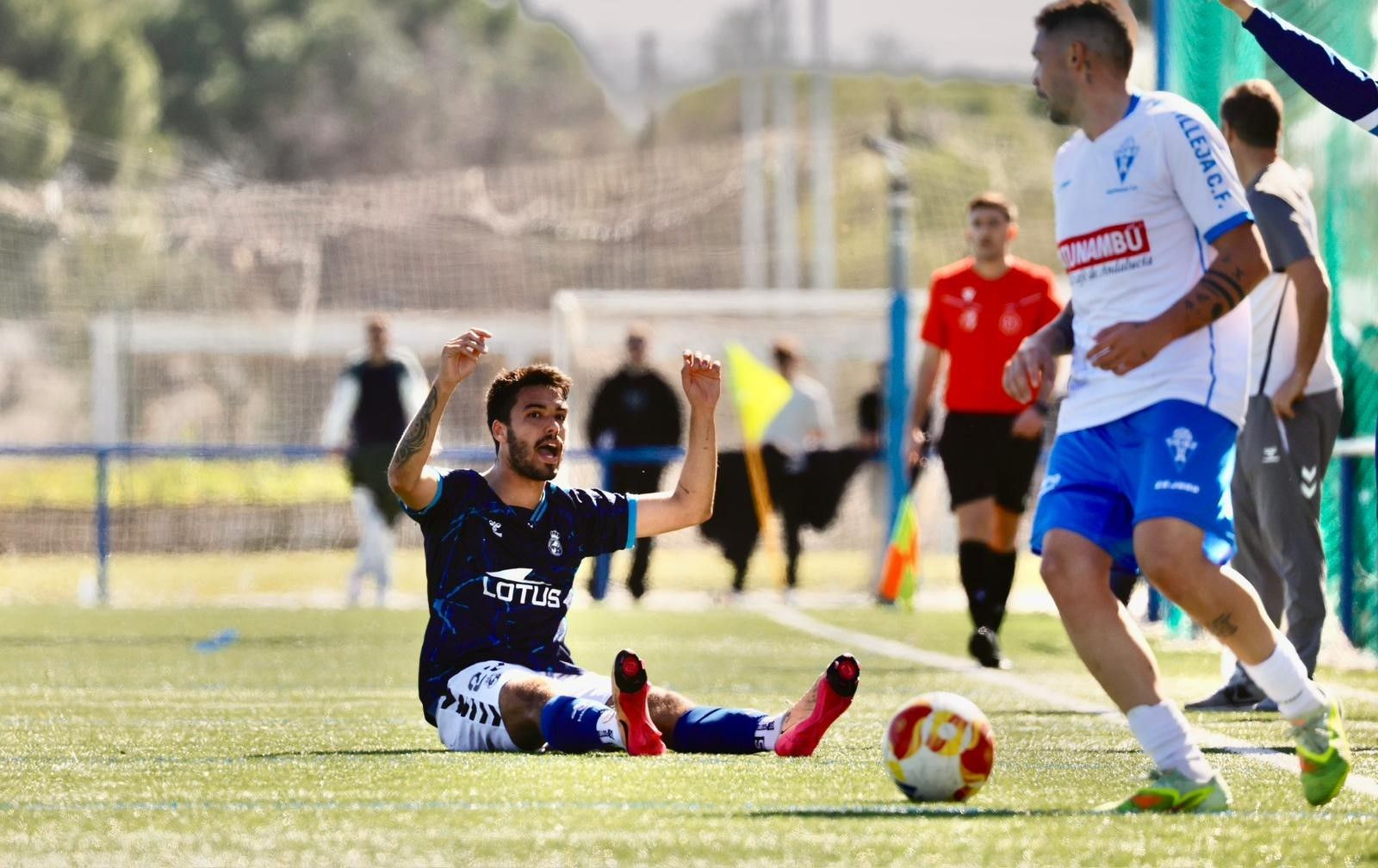 Las fotos del Castilleja-Balona de Tercera Federación (1-1)