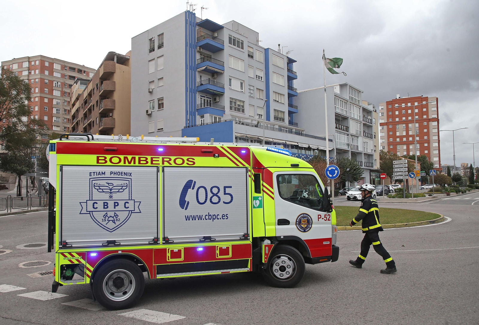 Fotos de los efectos del temporal de viento en Algeciras