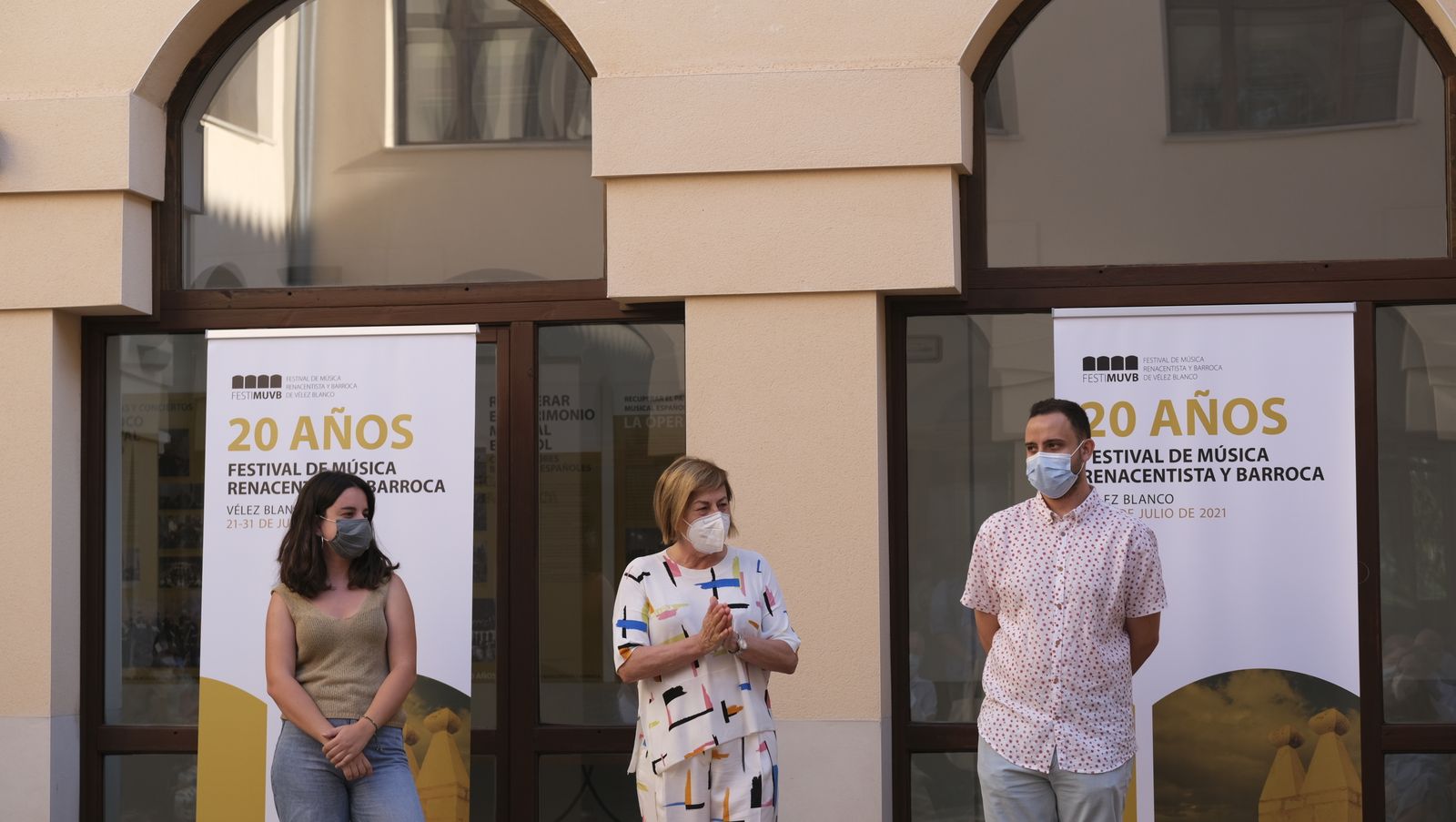 Recibimiento a los alumnos del Festival de Música Renacentista y Barroca de Vélez Blanco.