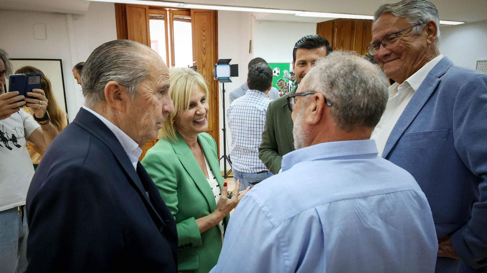 Los candidatos a la Alcaldía de Jerez arrancan la campaña electoral en el Diario