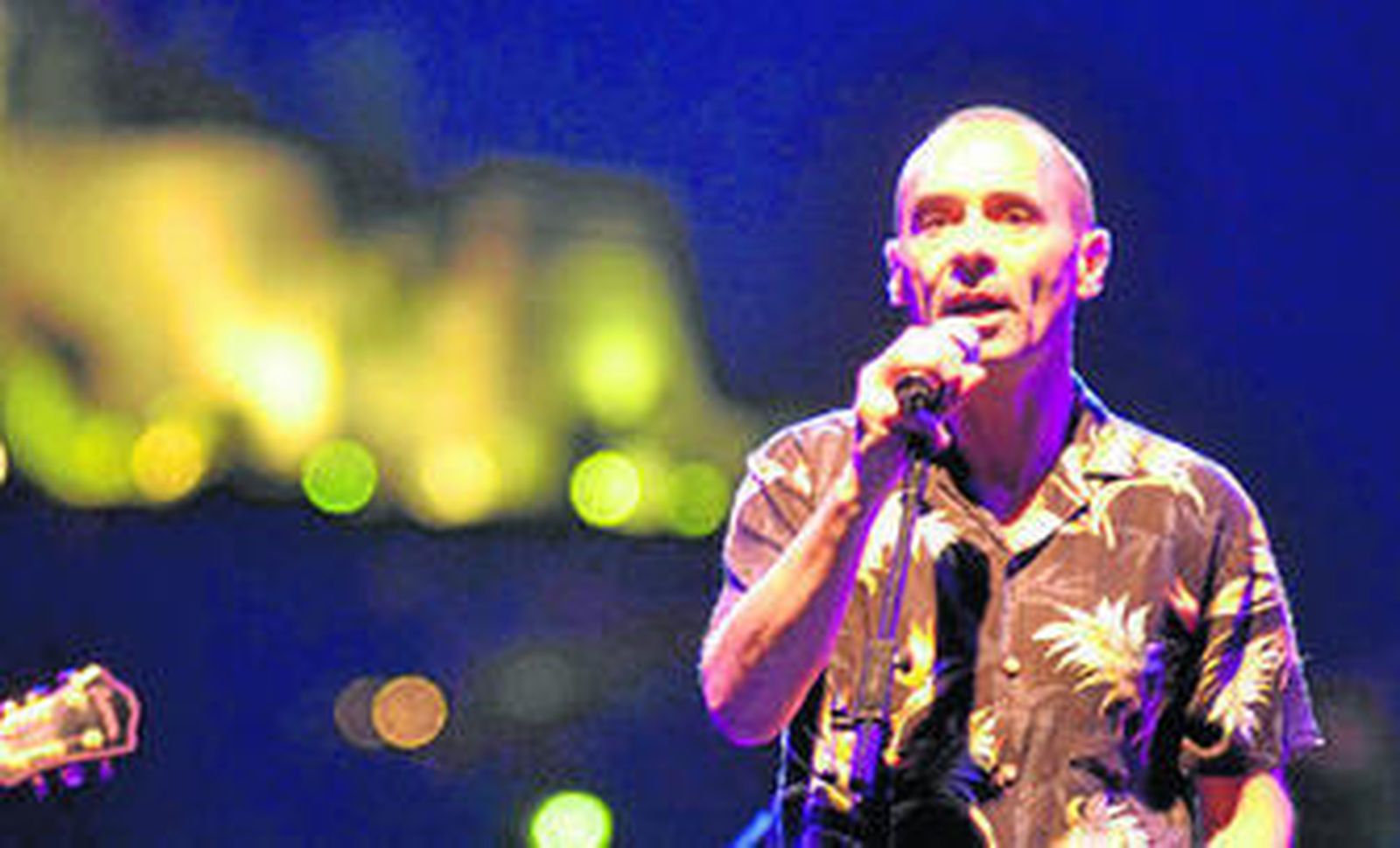 Matt Bianco durante su actuación.