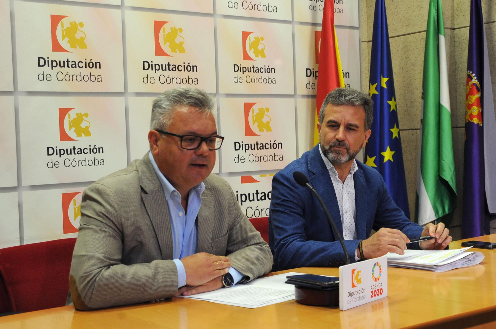 Los diputados provinciales Esteban Morales y Francisco Ángel Sánchez, en el palacio de la Merced.
