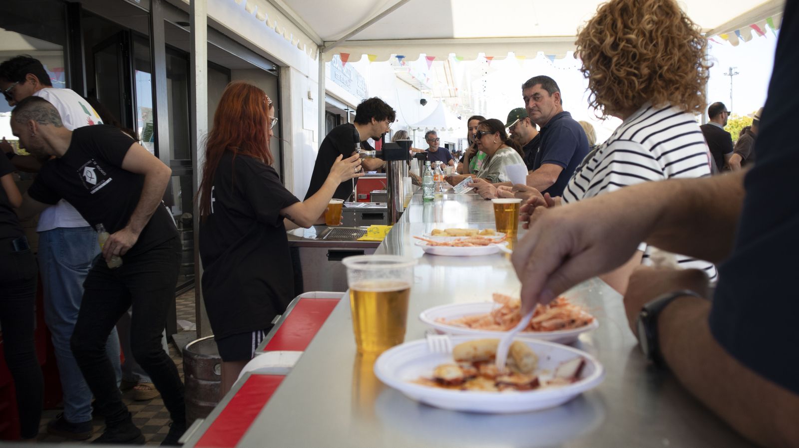 Imágenes del sábado en la 'IX Feria de la Gamba y el Marisco de Huelva'