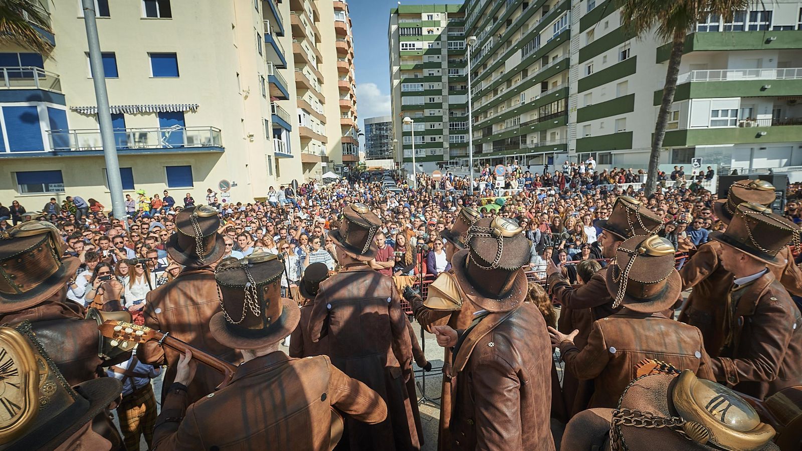 Las imágenes de la Batalla de Coplas y el carrusel de la Viña
