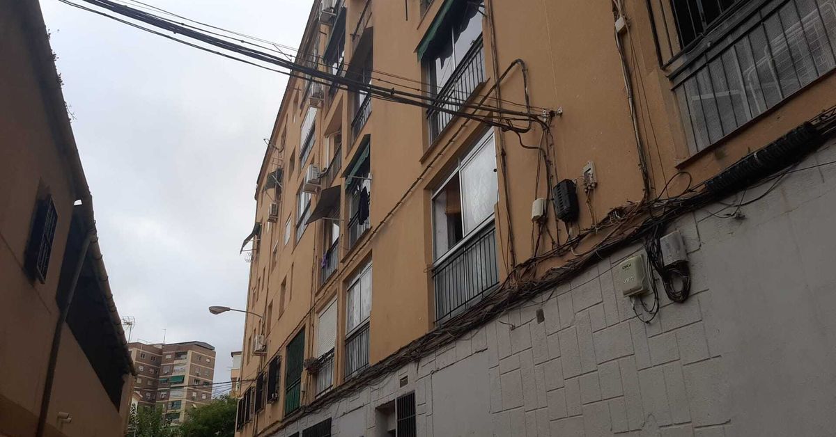 IU afea al alcalde de Granada la renovación de cableado en el centro ...