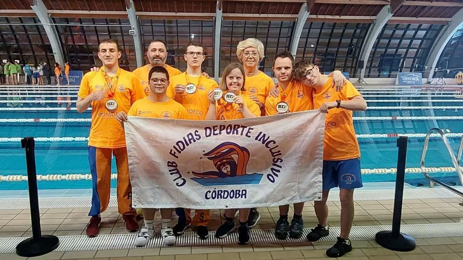El Club Fidias muestra sus medallas ganadas en el Campeonato de España.