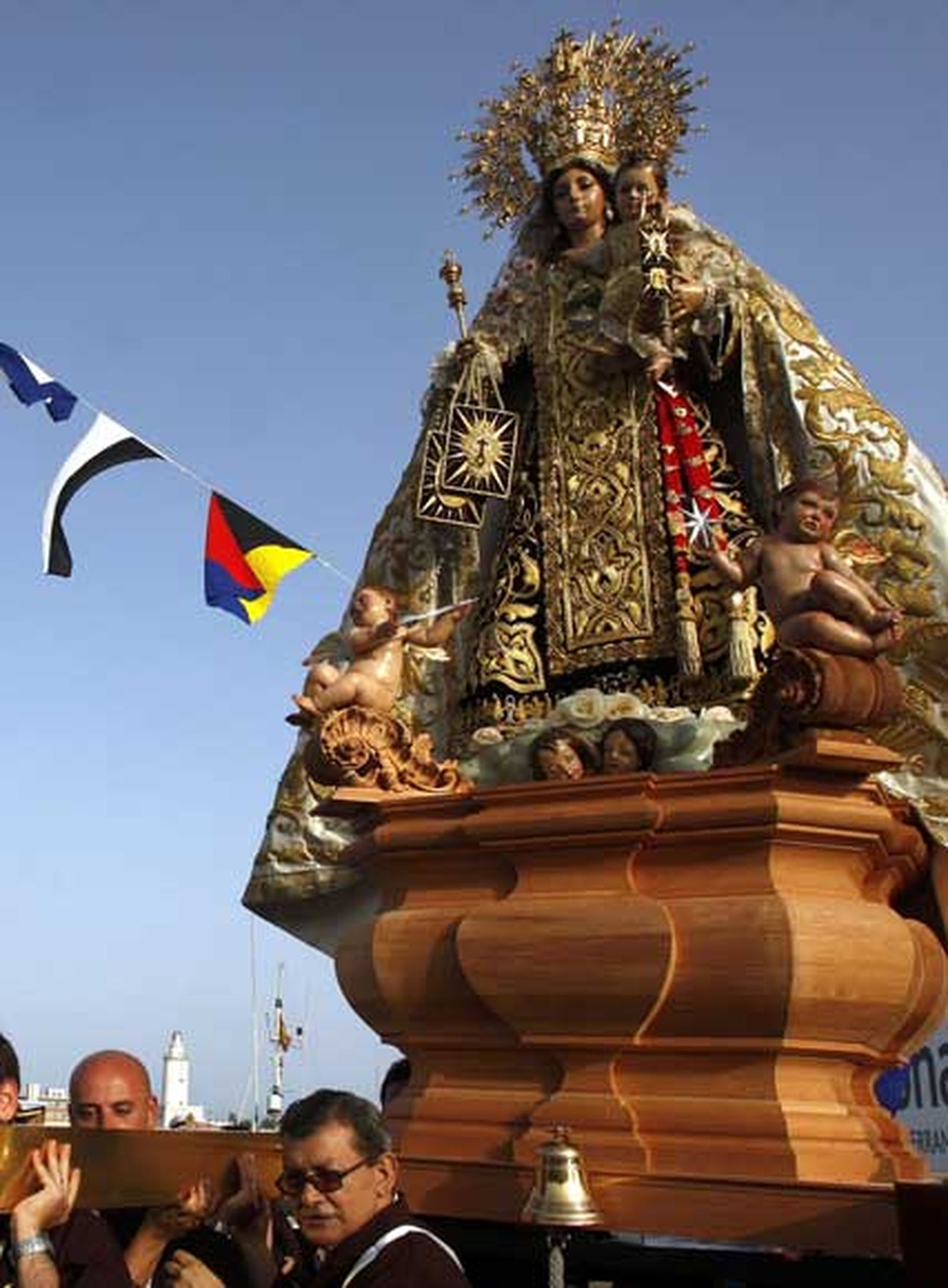 Salve Estrella de los Mares