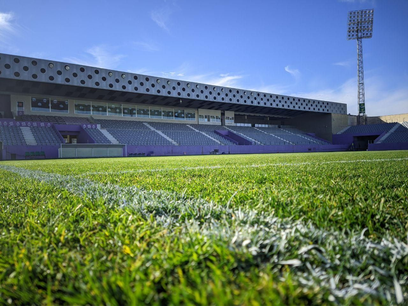 El Real Jaén lanza la campaña de abonados de la segunda vuelta con un partido añadido