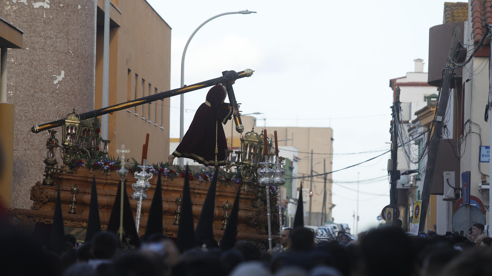 Fotos del Martes Santo en La Línea: Penas y Dolores