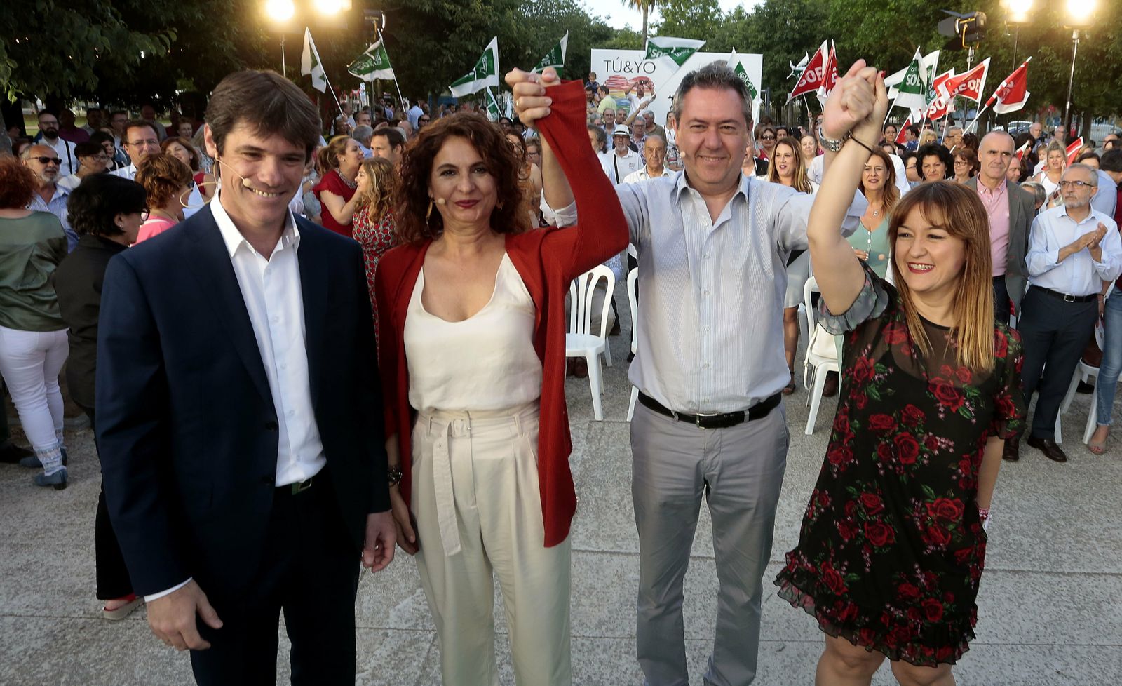 Cierre de campaña socialista con Juan Espadas y María Jesús Montero.