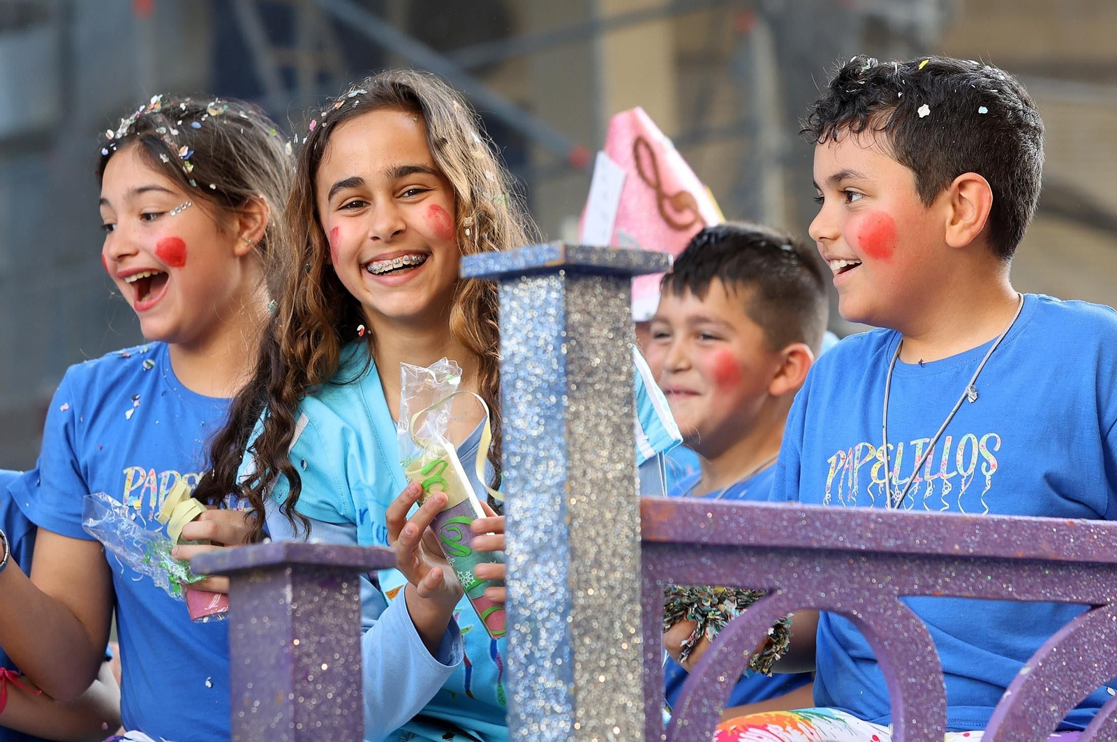 Imágenes de la cabalgata del Carnaval Colombino 2024