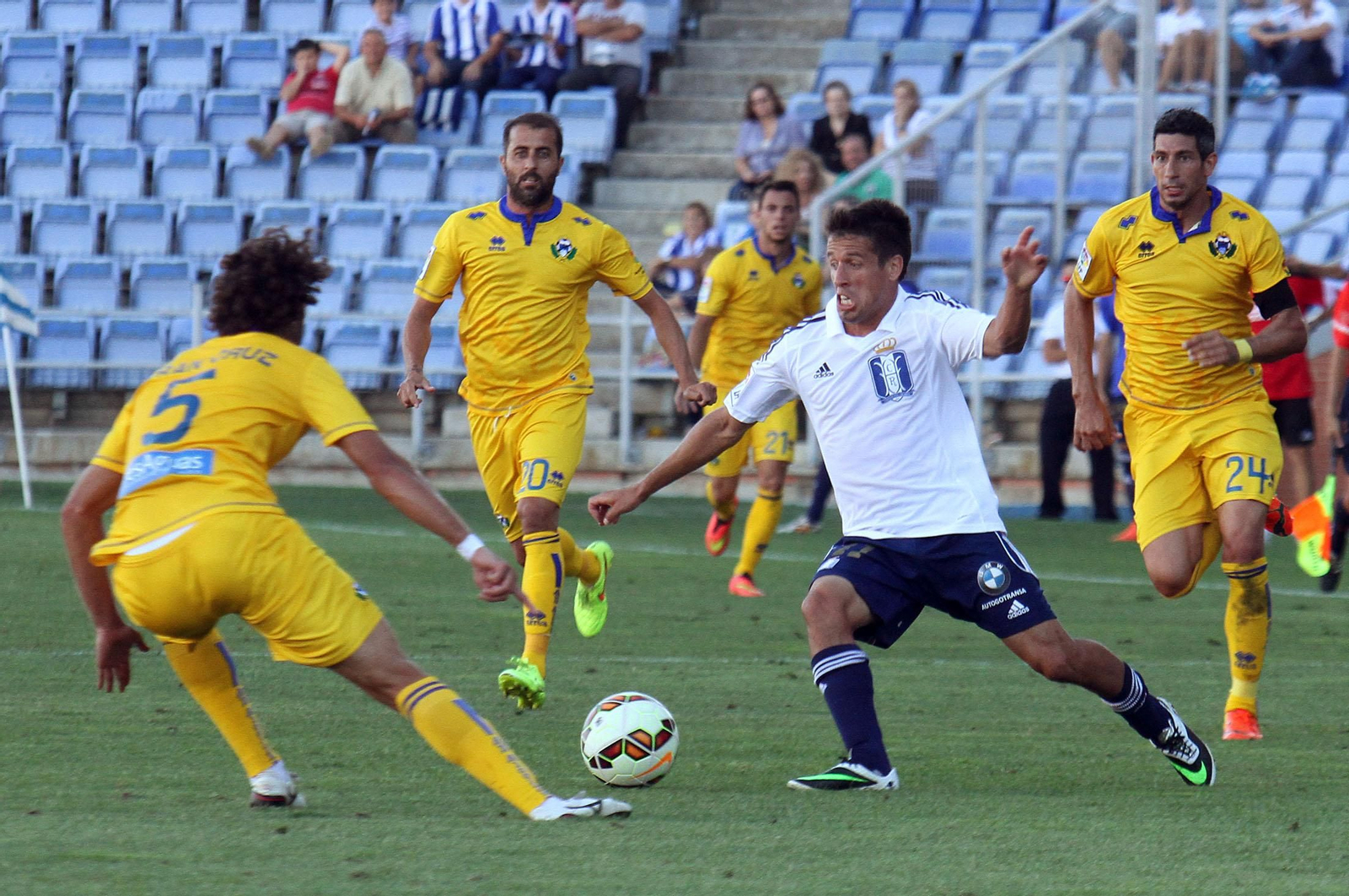 Un lance del último Recreativo de Huelva-Alcorcón en el Nuevo Colombino en la temporada 14/15.