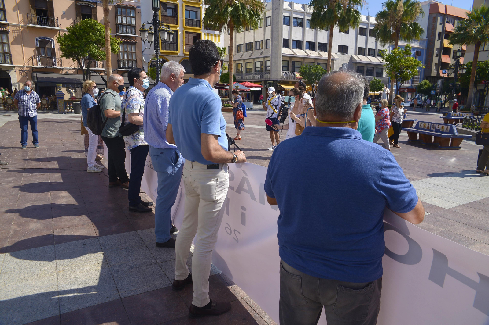 Fotos de la concentración en el día de la lucha contra las drogas en Algeciras.