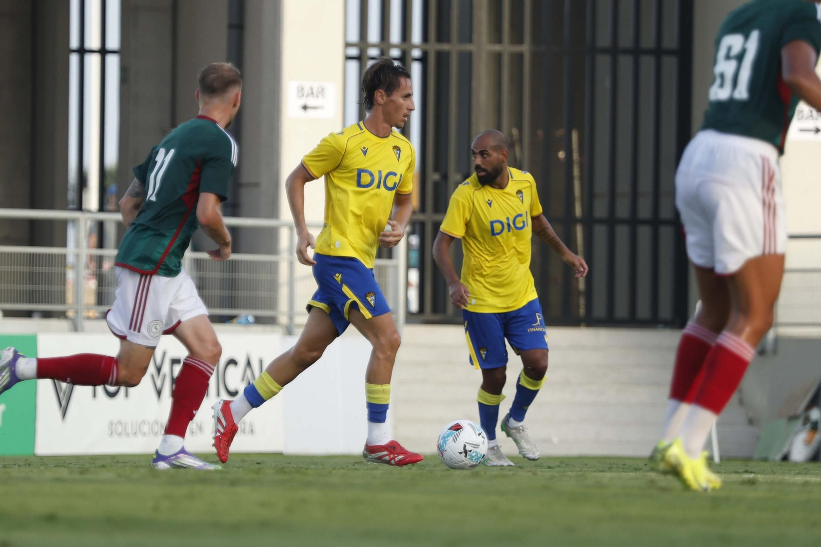Las fotos del amistoso Cádiz CF - Al Ettifaq de Arabia Saudí en La Línea