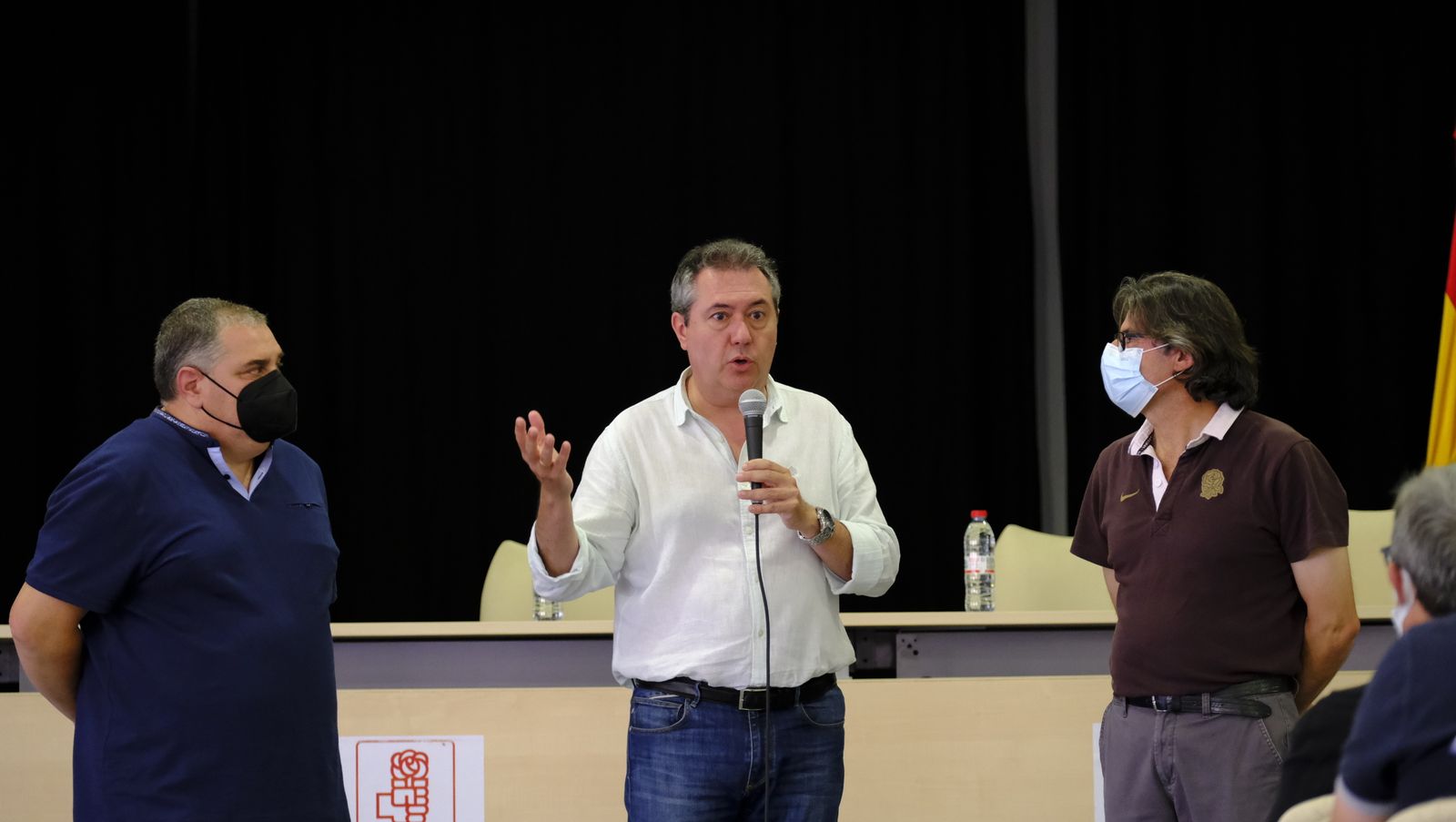 Juan Espadas, candidato a las primarias del PSOE, en Alhama y Bentarique. Almería