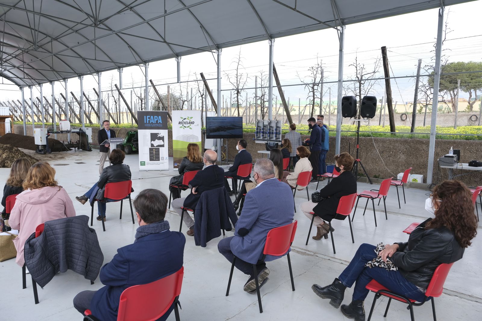 Fotogalería presentación proyecto RECICLAND IFAPA. La Mojonera (Almería)