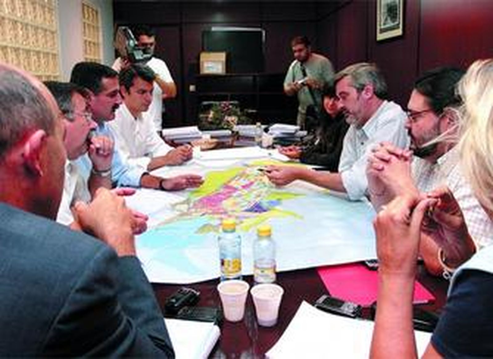 Reunión del Gobierno PA-PP con Fustegueras para tratar el PGOU, en el pasado mes de octubre.