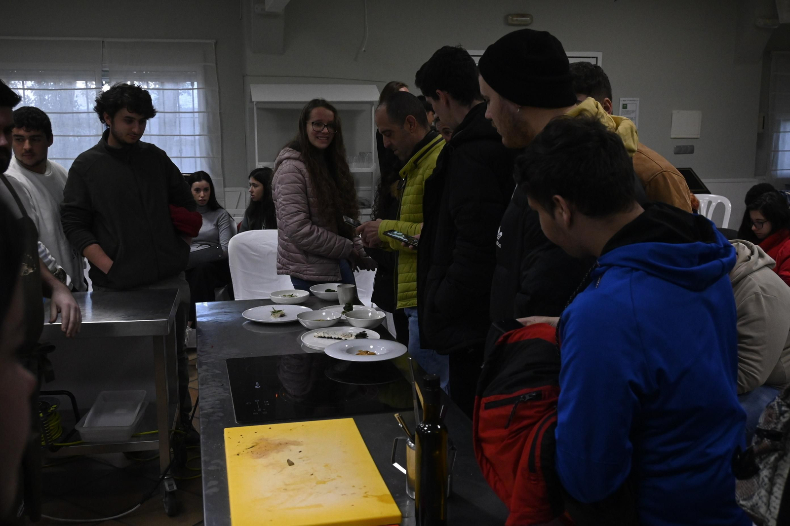 Jornada de cocineros en la Escuela de hostelería Virgen de Belén, en imágenes