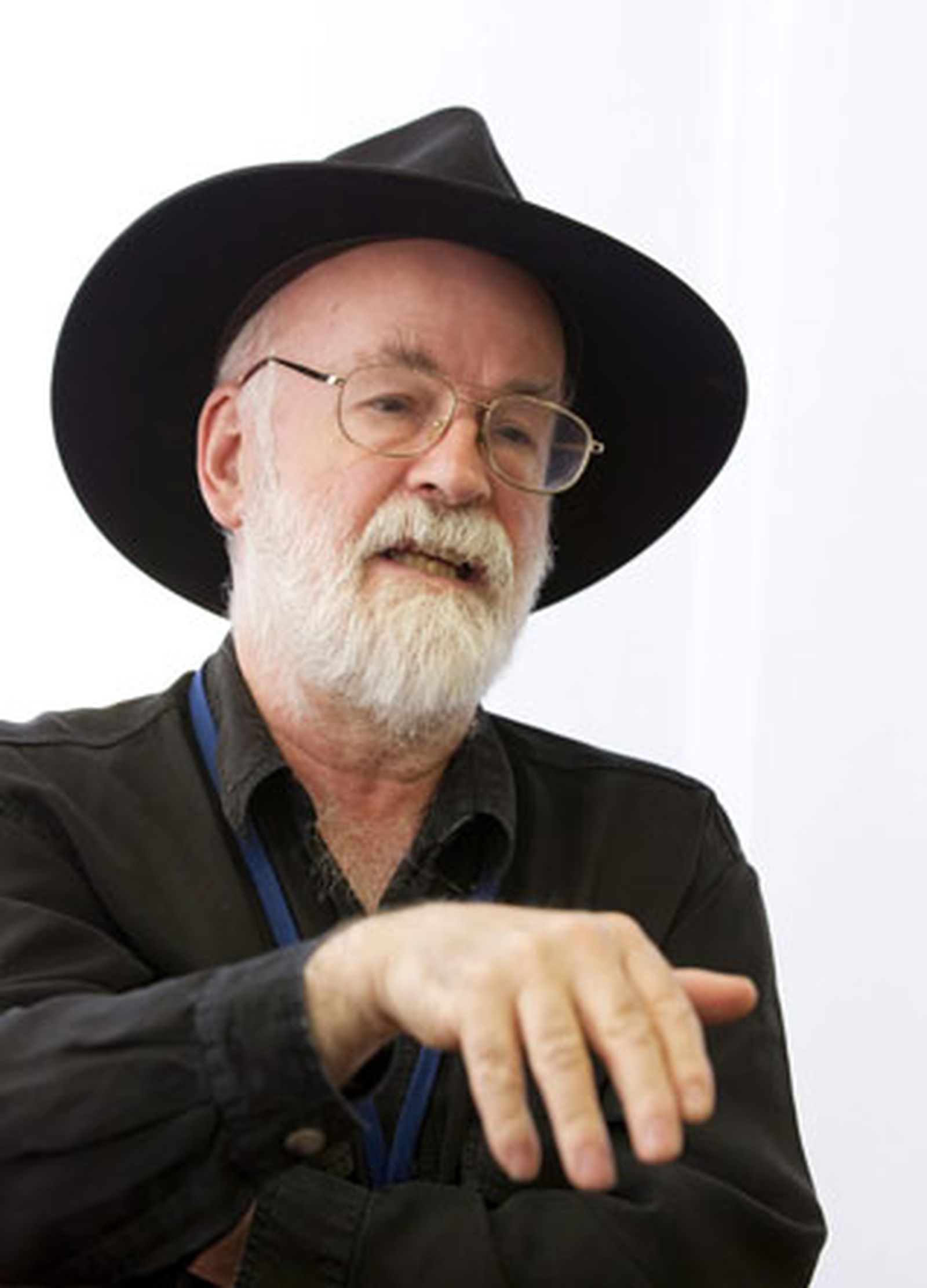 El hombre sobre la tortuga