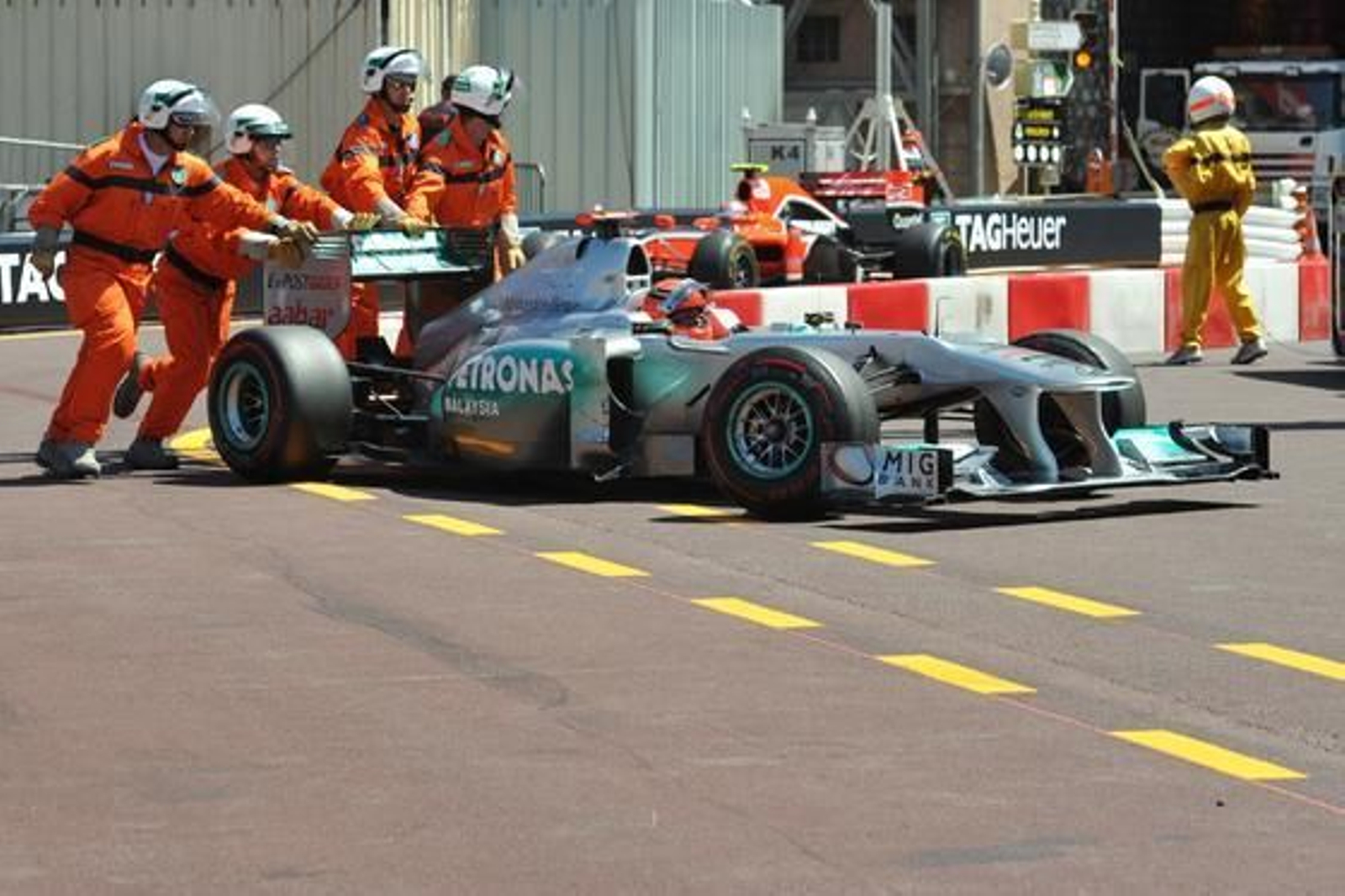 Michael Schumacher no logró terminar la carrera.

Foto: AFP Photo