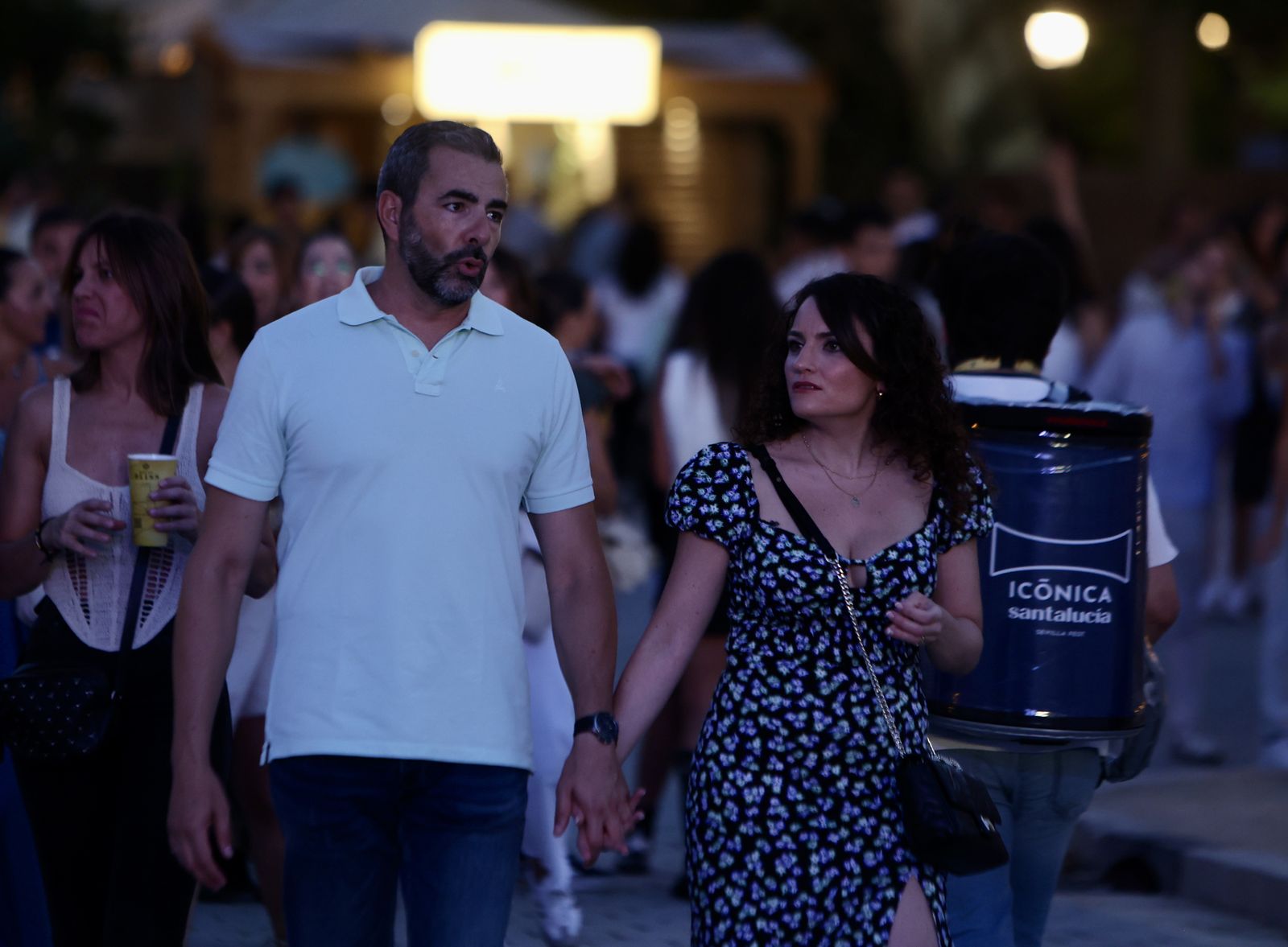 Búscate en el concierto de Maluma