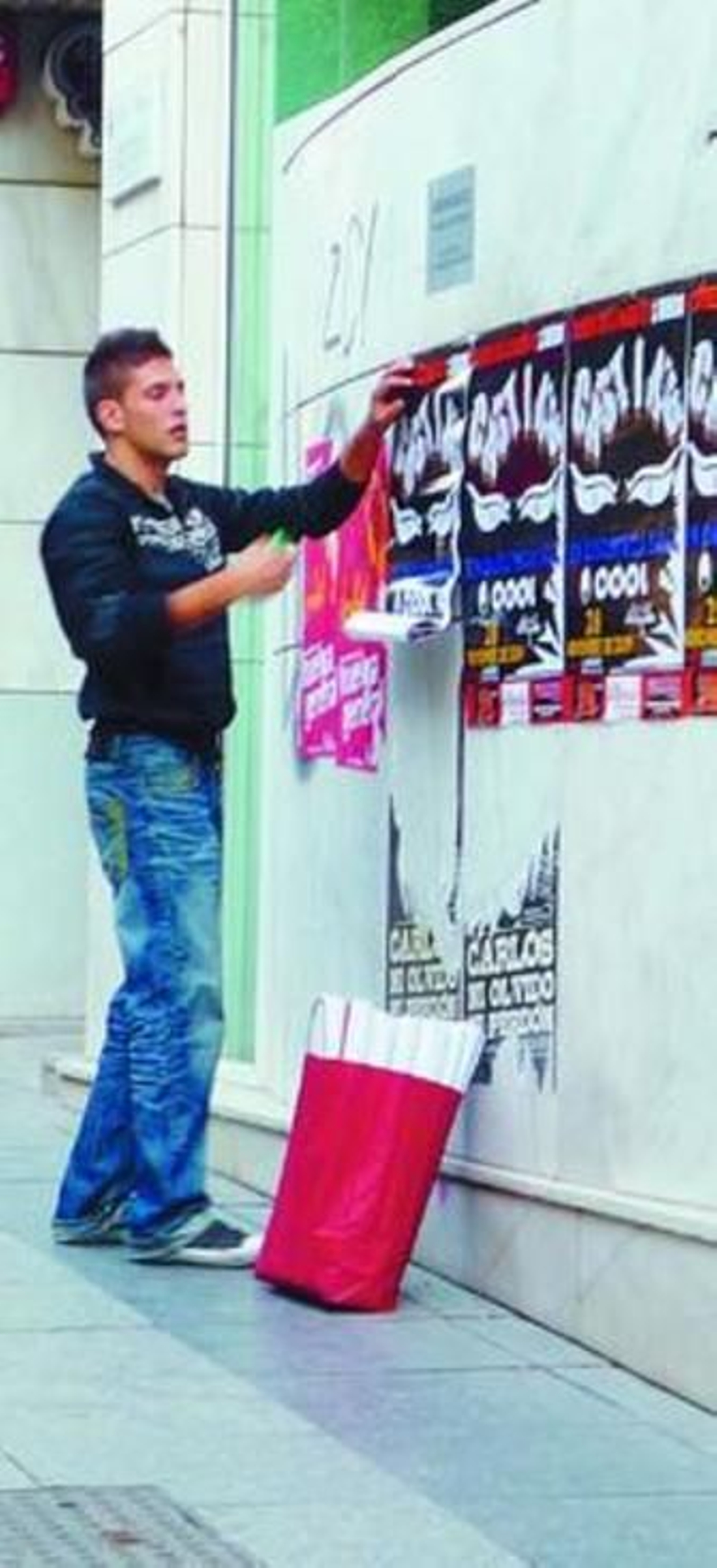 La peor cara de Almería, con vecinos irresponsables.