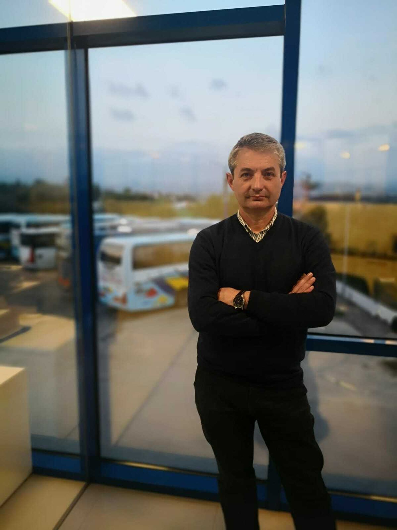 Antonio Vázquez posa en la sede de su empresa en Málaga