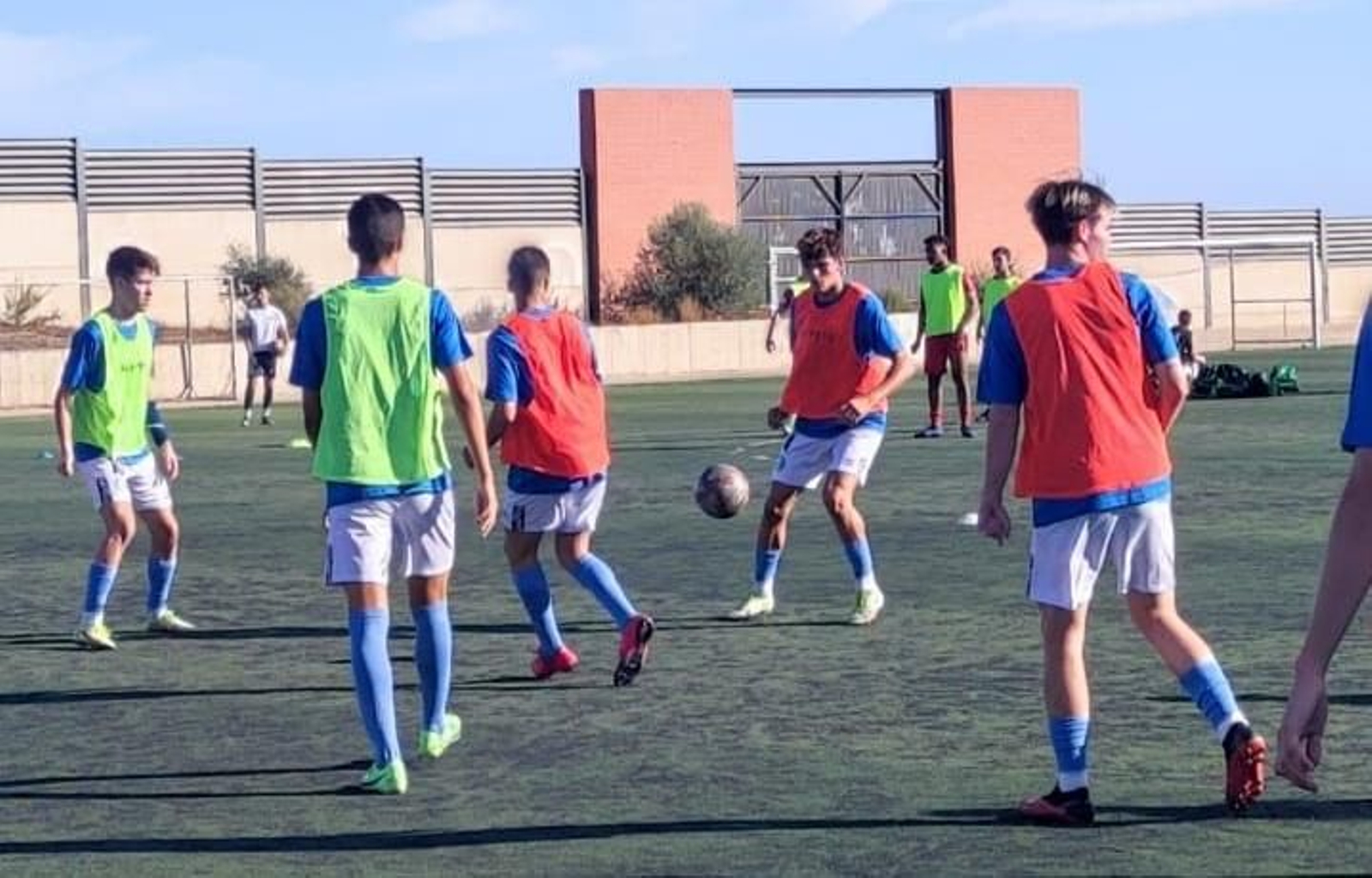 Un entrenamiento del CD El Ejido.