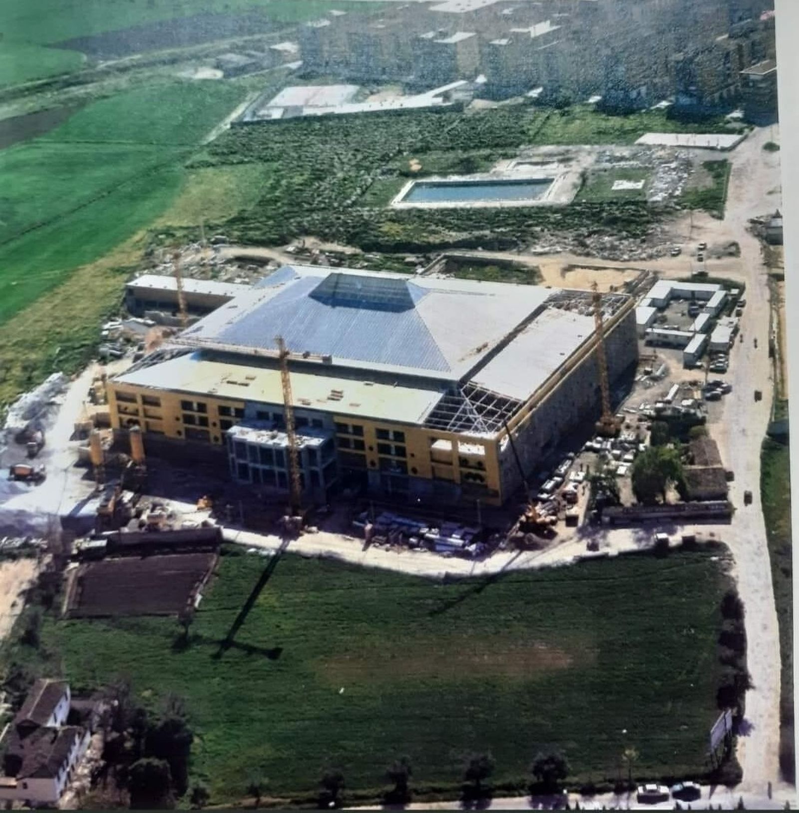 ¿Qué había en el solar en el que se encuentra hoy día el Estadio de los Cármenes de Granada?
