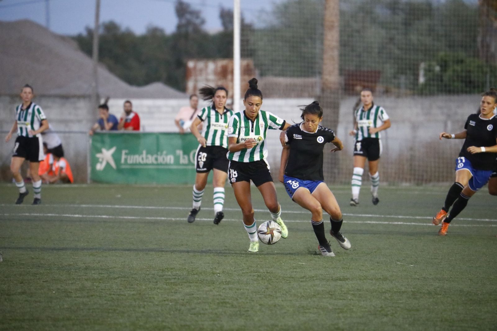 Wifi durante el último partido de la temporada del Córdoba Femenino.