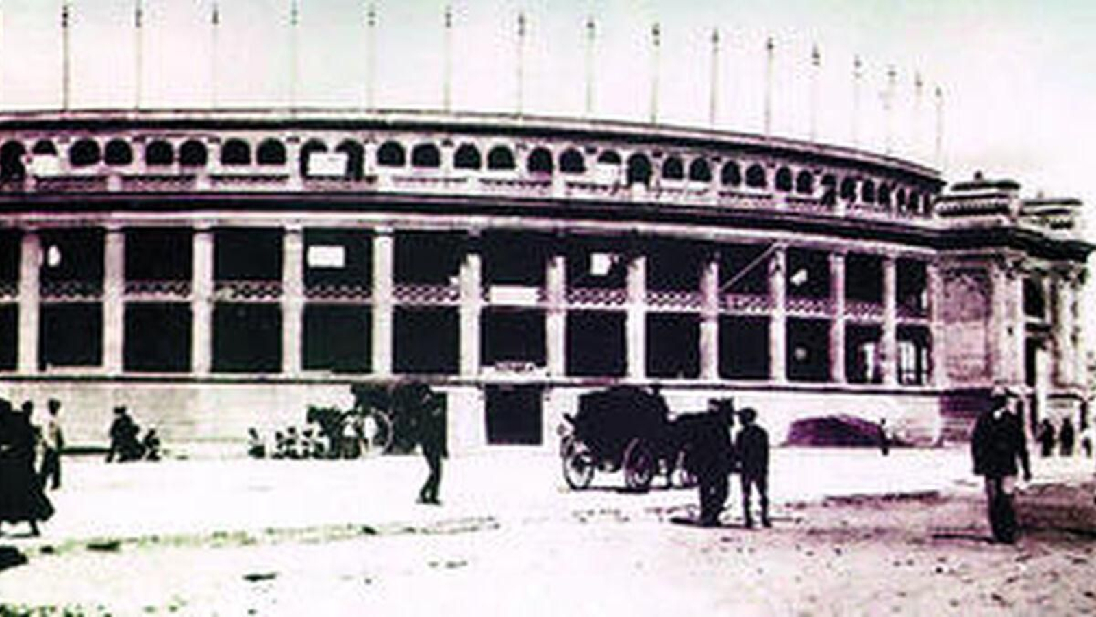 Así era la desaparecida plaza de toros Monumental de Sevilla