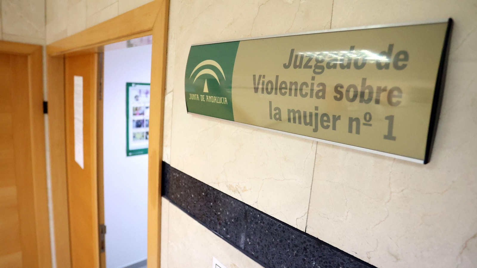 Acceso al Juzgado de Violencia sobre la Mujer número 1 de Jerez.