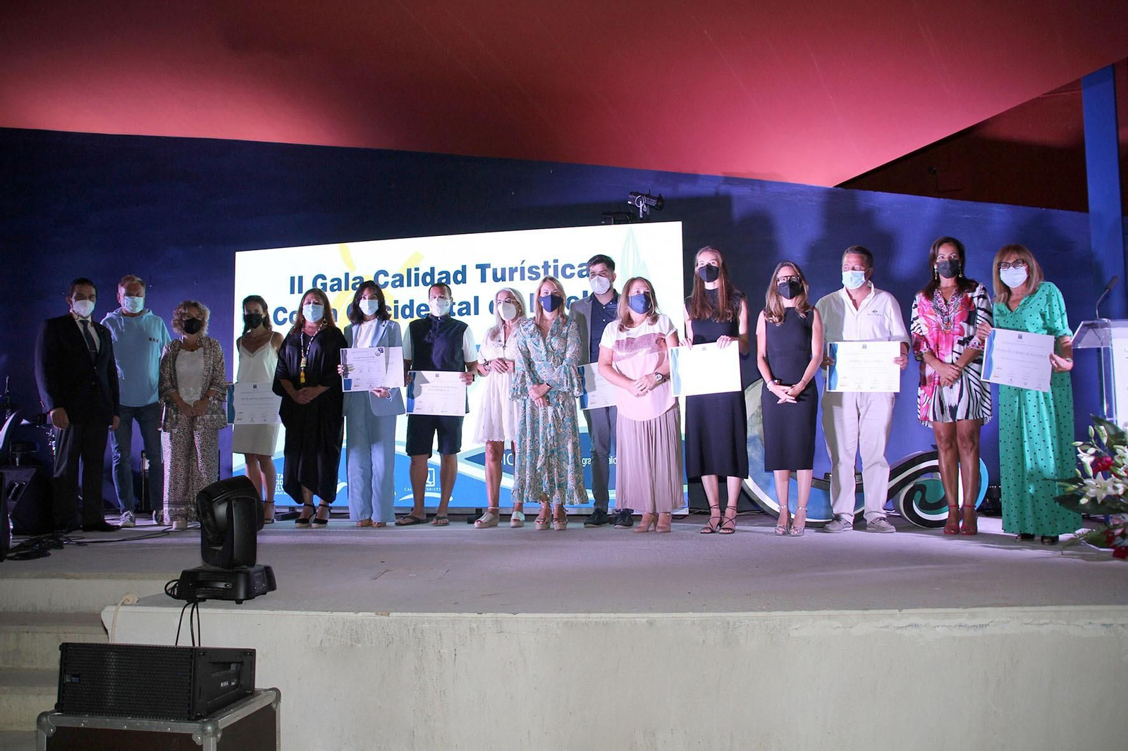 La I Gala de la Calidad Turística de la Costa Occidental de Huelva reconoce a 48 empresas y entidades del sector La I Gala de la Calidad Turística de la Costa Occidental de Huelva reconoce a 48 empresas y entidades del sector