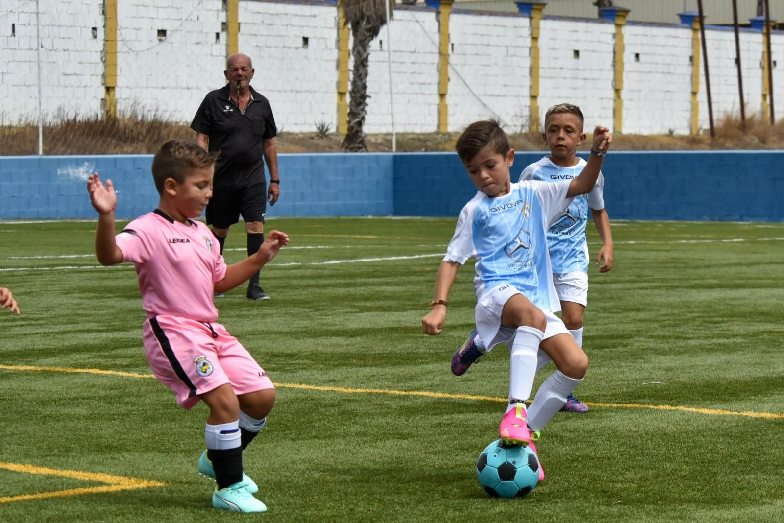 El Atlético Zabal derrota a los vándalos