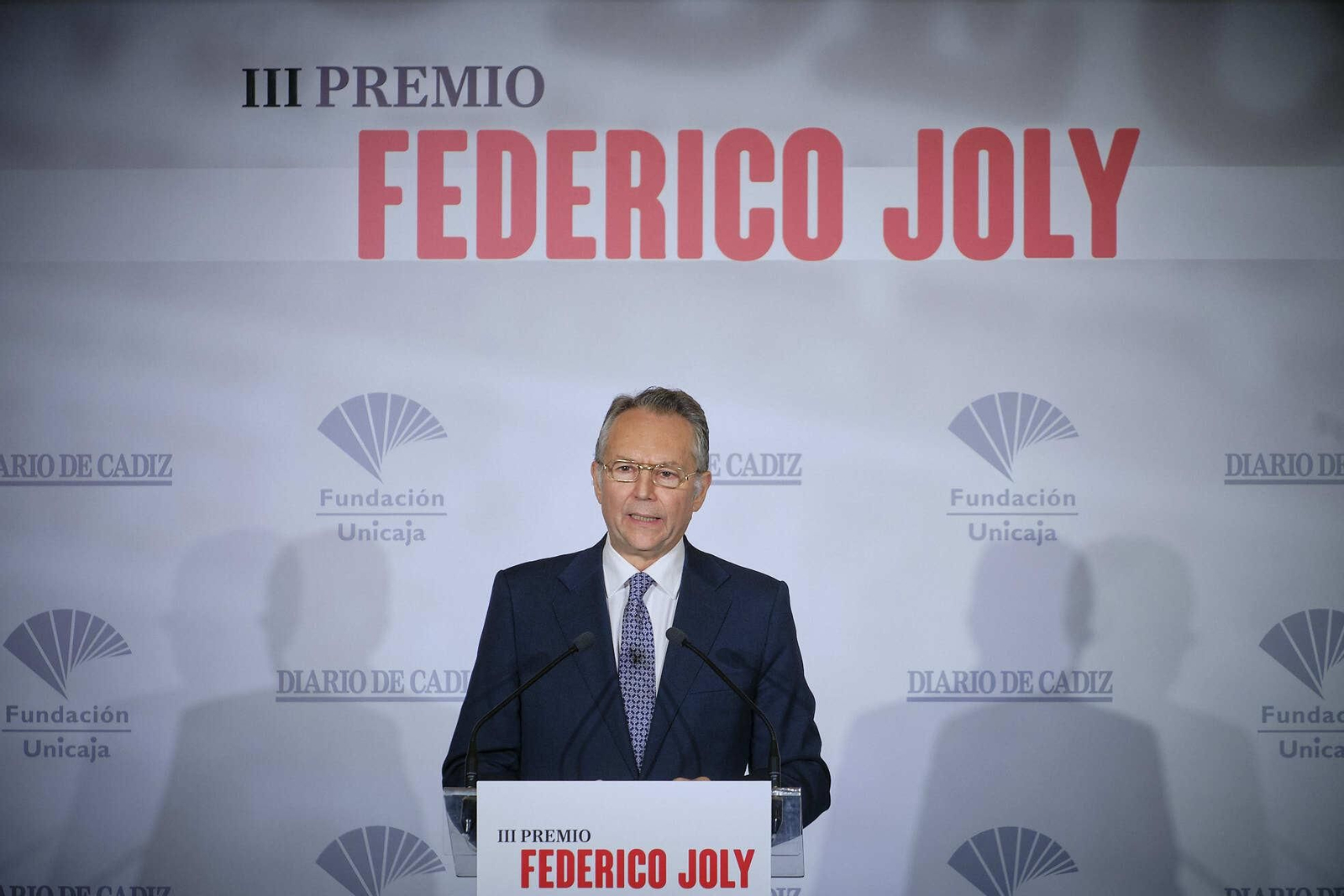 Entrega del premio Federico Joly a Augusto Delkáder