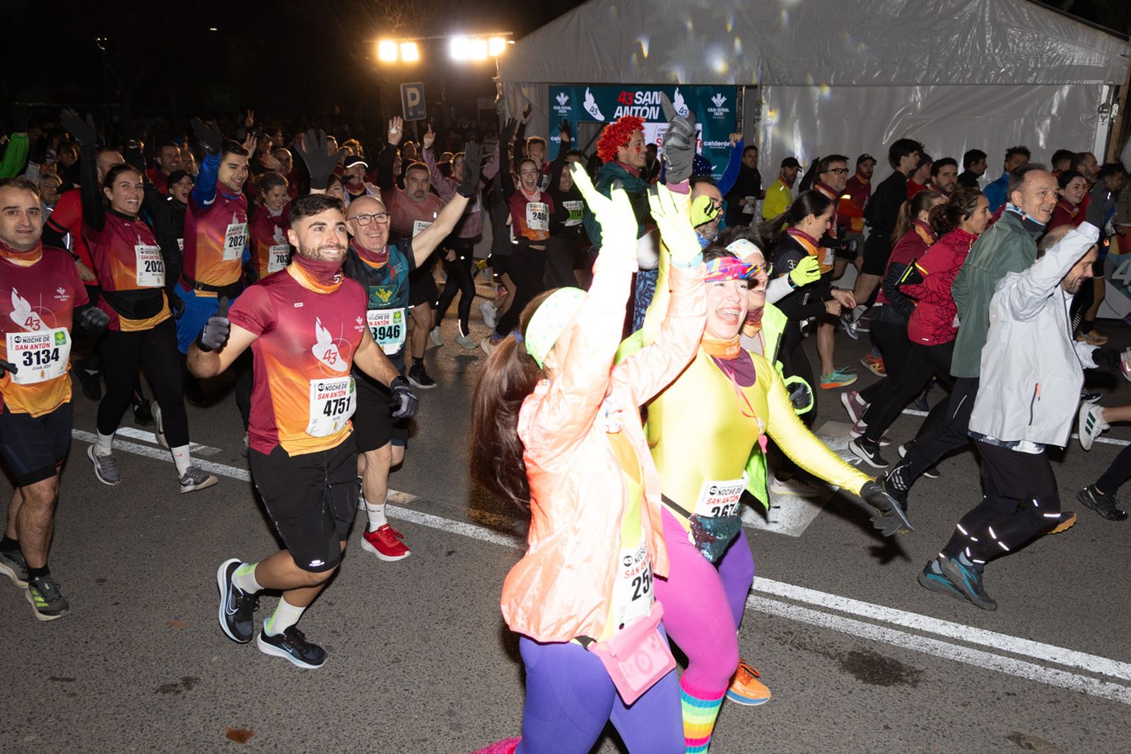 Encuéntrate en la salida de la Carrera de San Antón 2026, en imágenes (3)