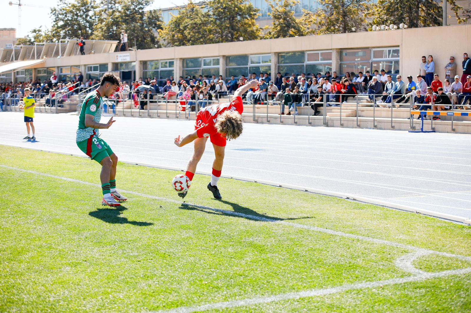 Las imágenes de Segunda RFEF entre Almeria B y recreativo de Granada