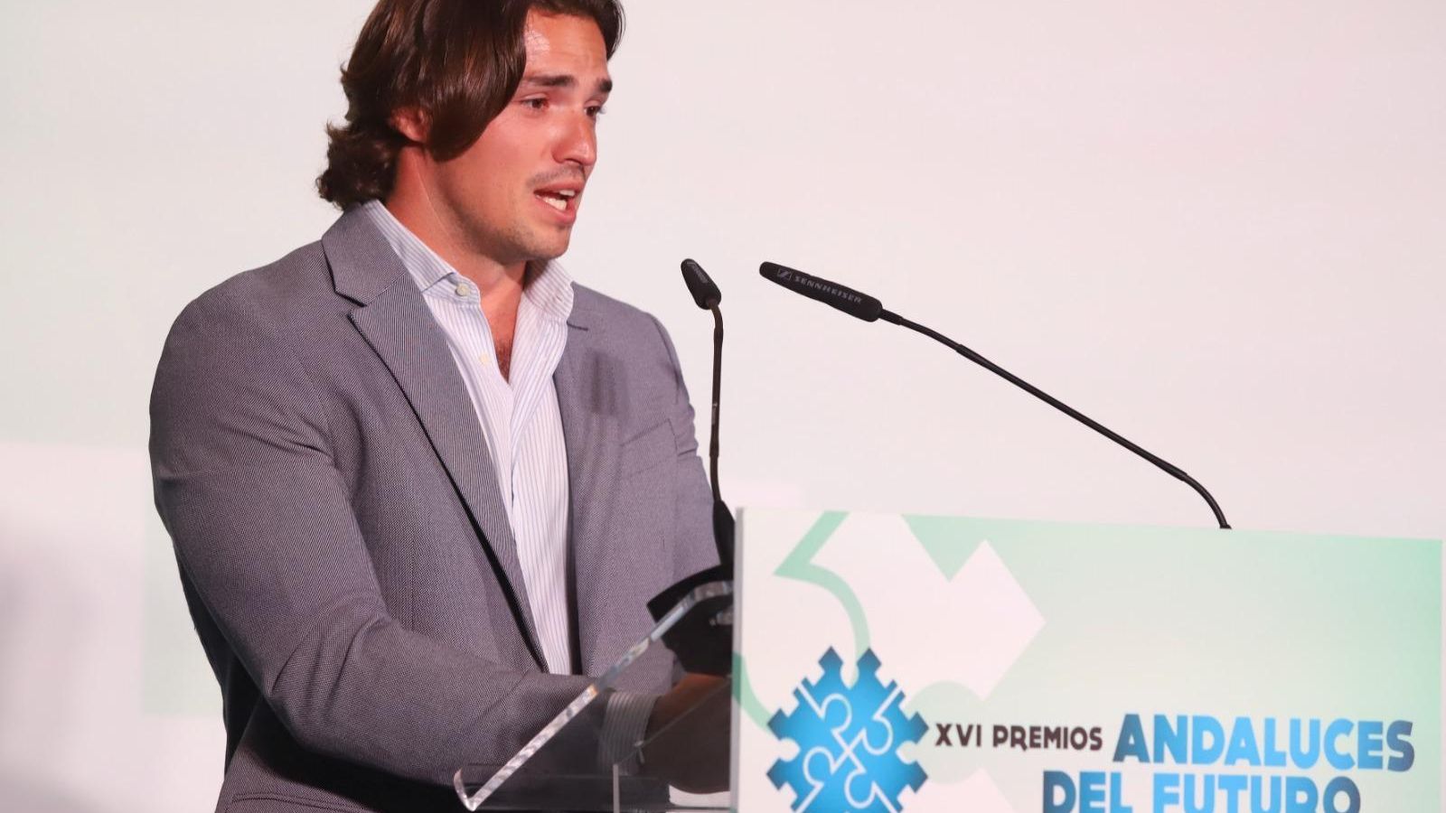 Pablo Martínez, en mitad de su discurso. Pablo Martínez, en mitad de su discurso.