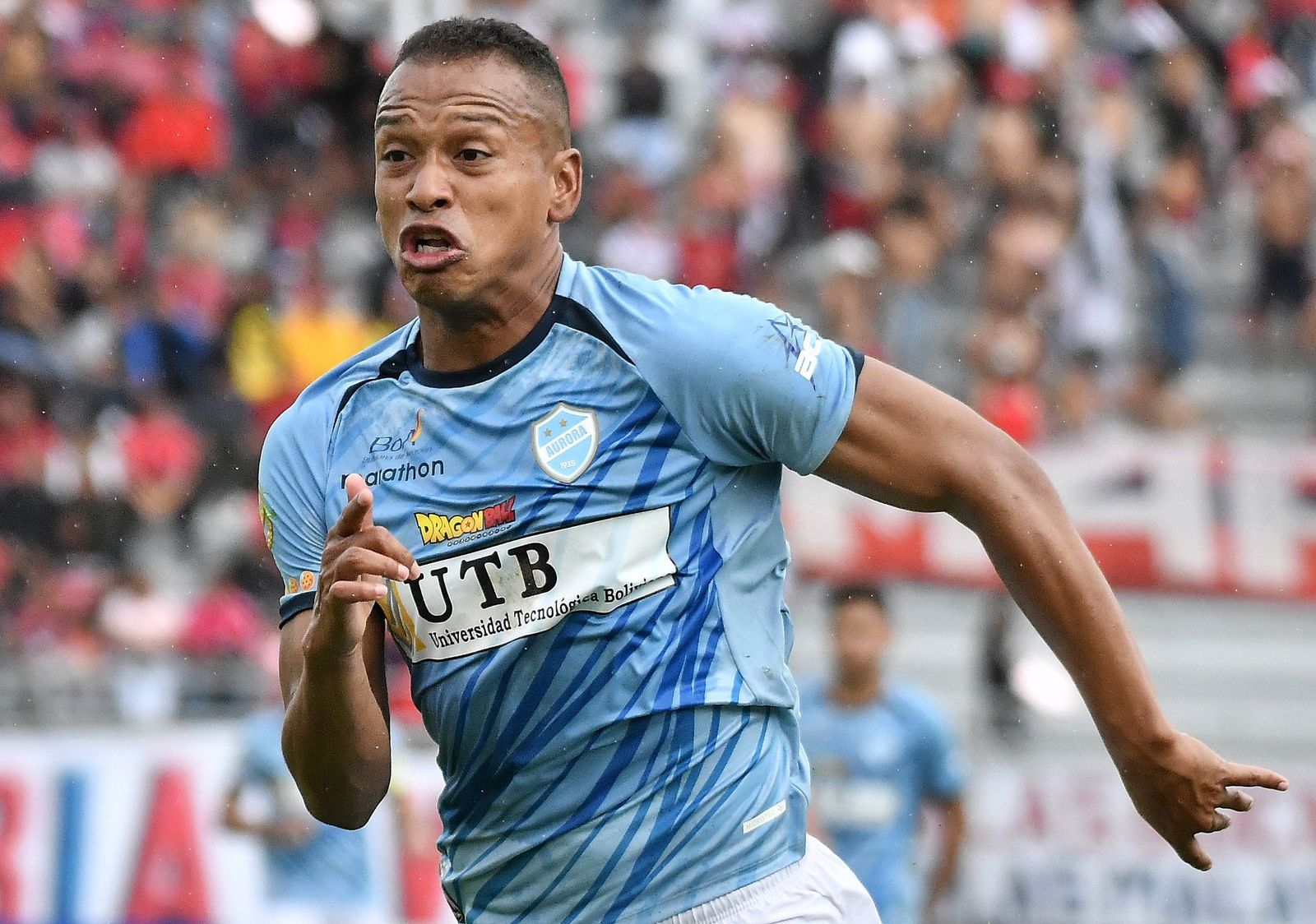 La camiseta homenaje a 'Dragon Ball'  y Toriyama del Club Deportivo Aurora boliviano