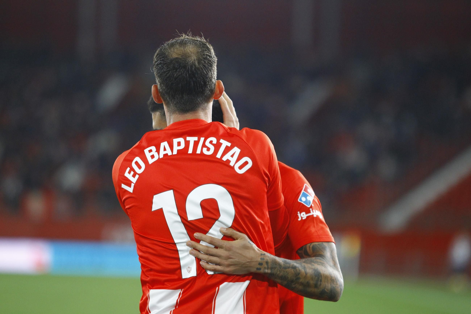 La U.D. Almería se impone por 1-0 al C.D. Mirandés y alcanza la segunda plaza, en imágenes