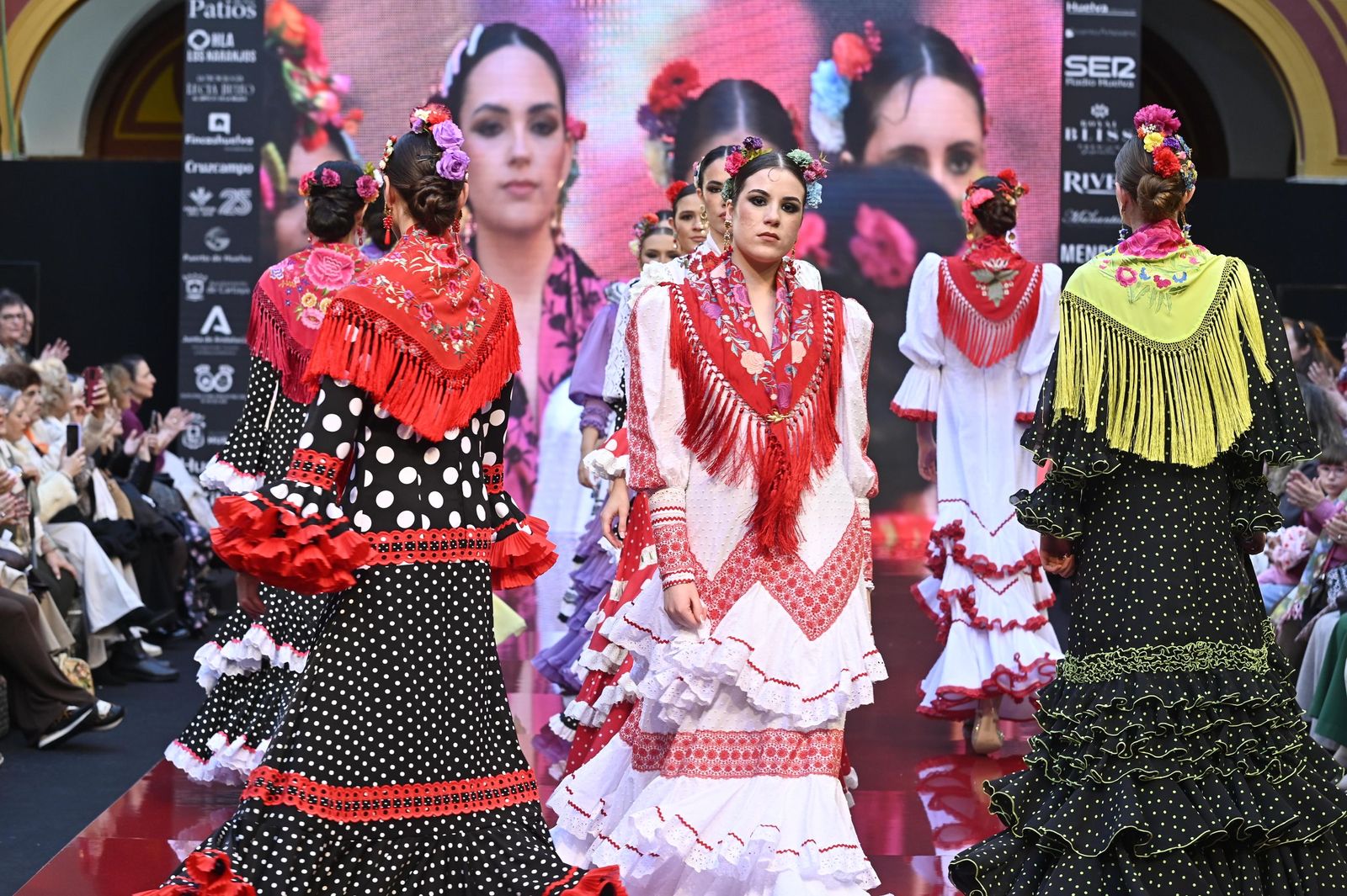 Huelva Flamenca 2026: Desfile de Olaje