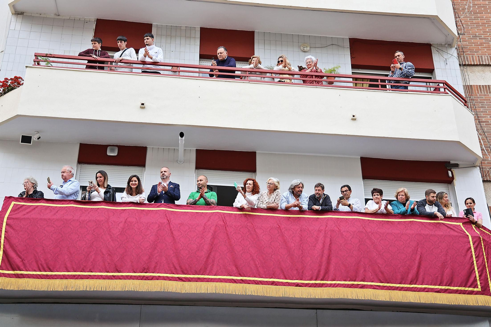 Las mejores imágenes del Sábado de Pasión en Huelva: La Legión con el Cristo de la Vera+Cruz