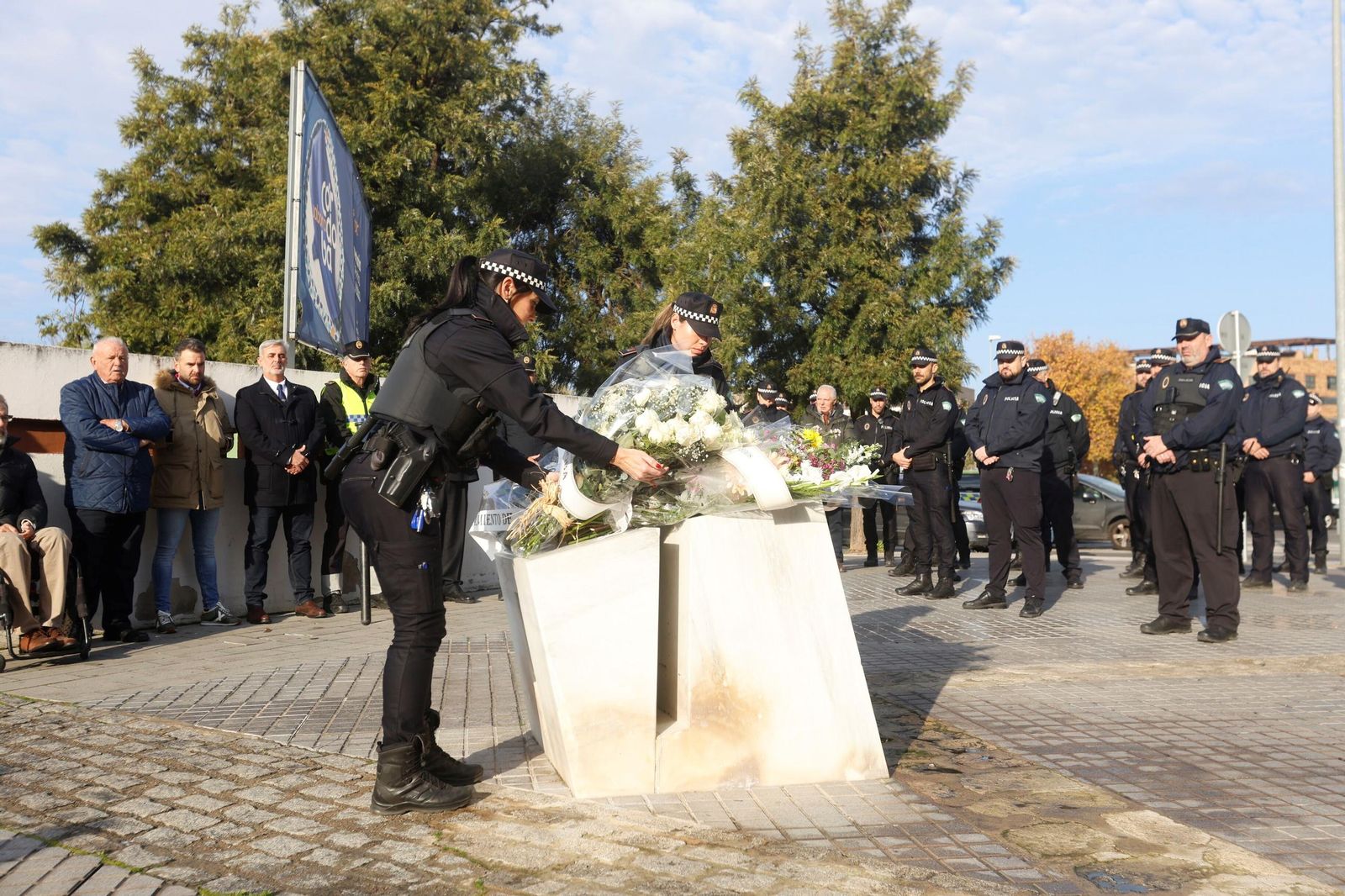 El homenaje a Marisol y Mari Ángeles 28 años después de su asesinato, en imágenes