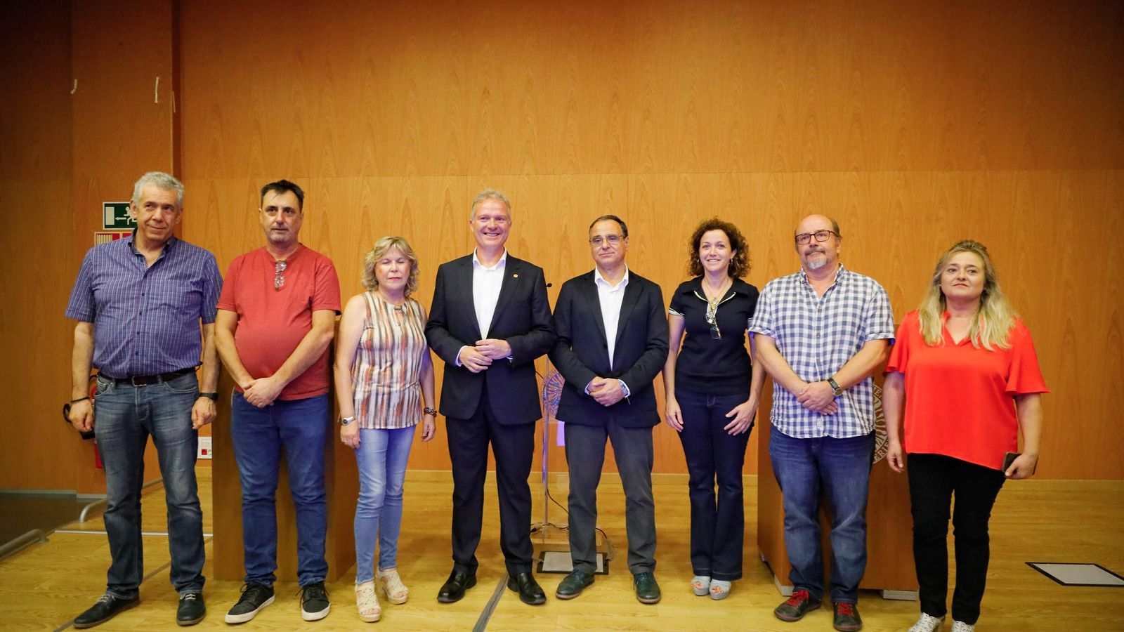 Foto de familia de las candidaturas.