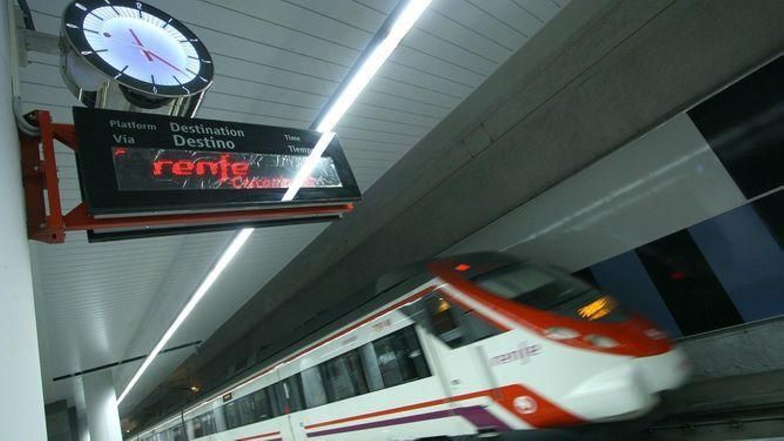 Un tren de Cercanías.